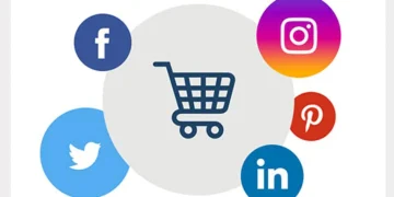 Social Commerce: A shopping spree with friends!